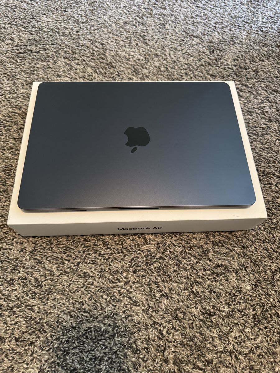 2025 MacBook Air (M4 series)