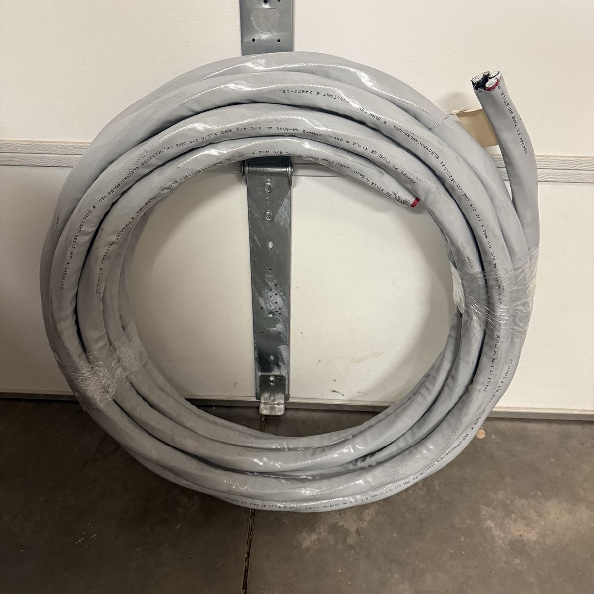 4/0-4/0-4/0-2/0 AL SER (50 Feet)