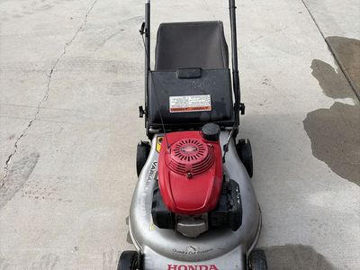 Honda HRR2165VKA 21" Variable Speed Quadra Cut Push Lawn Mower