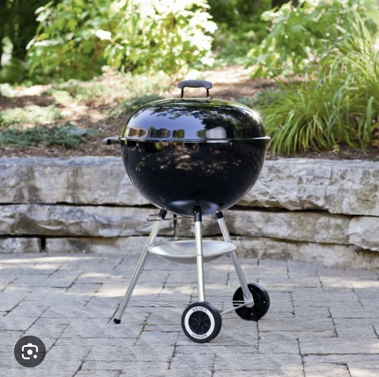 Weber Original Kettle Charcoal Grill