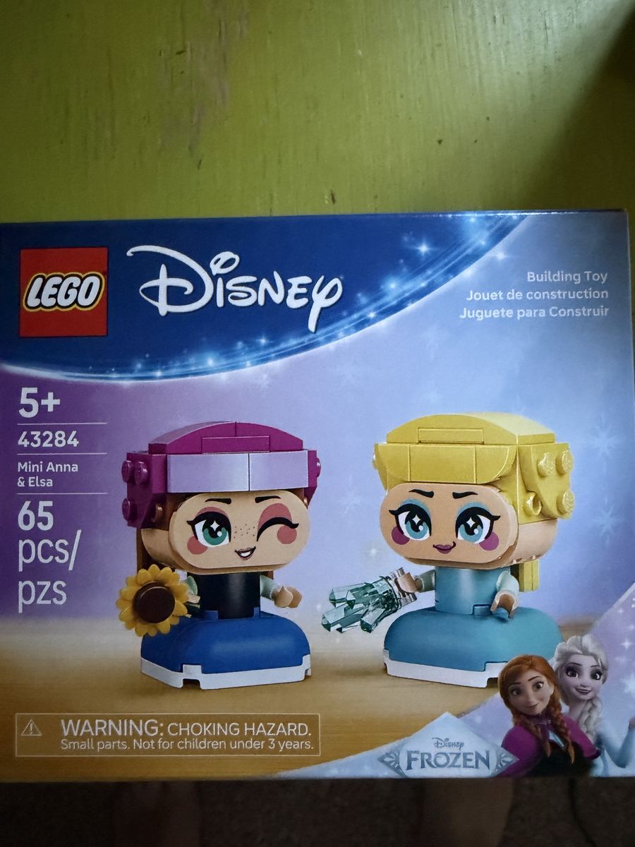 LEGO Disney Frozen Mini Anna & Elsa 43284 Building Toy - 65 Pieces, New in Box