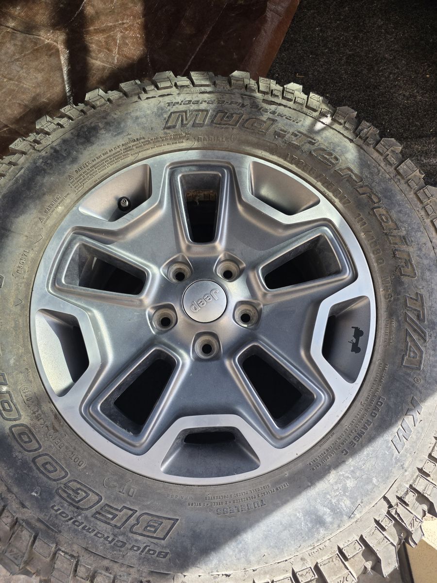 Jeep wrangler tire