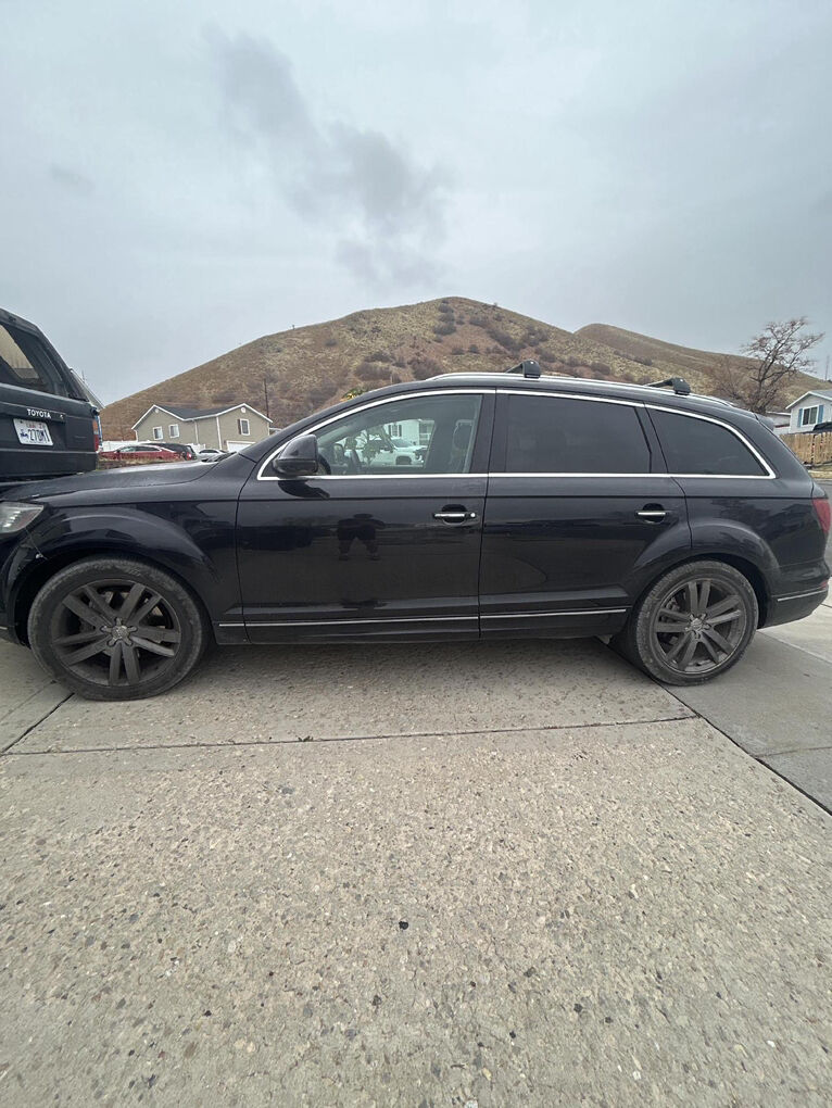 2011 AUDI Q7 3.0L TDI