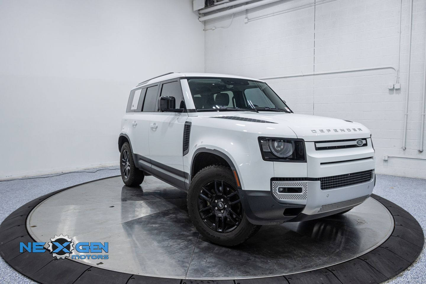 2023 Land Rover Defender 110 S