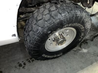 8 LugOld School 16 Wheel Set Trade For Off Set