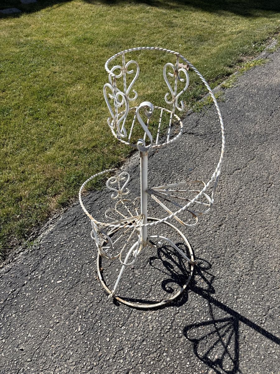 Vintage Rod Iron Plant Stand