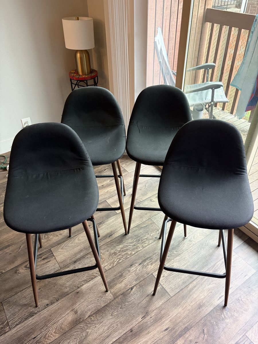 Set of four bar stools