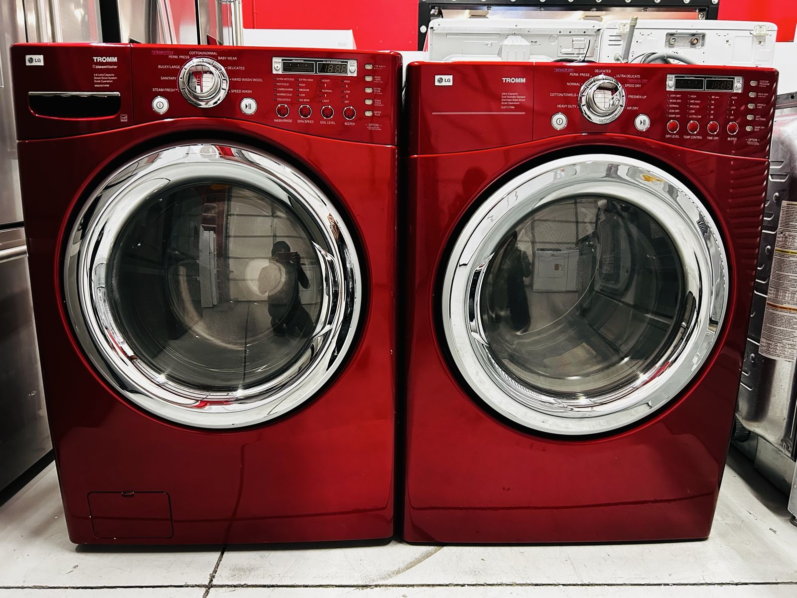 Lg Tromm Steam Electric Front Load Set