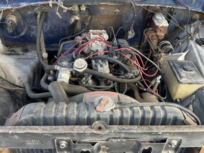 Ford 302 V8 1975 Stock, Pulled Running