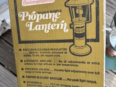 Vintage Camping Lanterns Lot Coleman 5114B700 & Primus 2158 Propane Lanterns With Boxes
