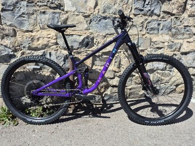 Marin Rift Zone 1 Medium Mountain Bike *NEW*