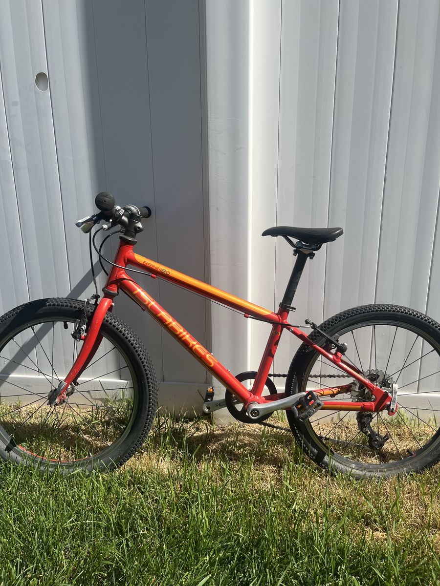 Islabikes Beinn 20 Small Lightweight Kids' Bike - Red/Orange, SRAM 3.0 Comp Shifter