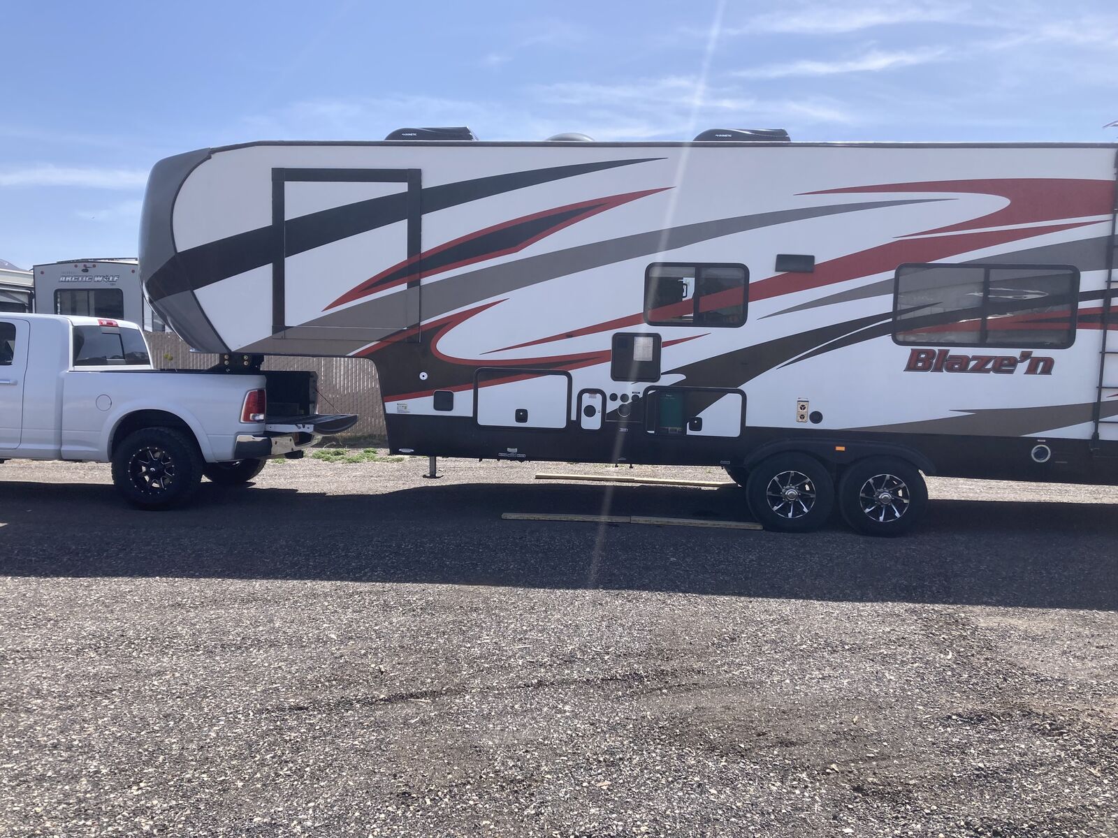 2016 blazen toyhauler