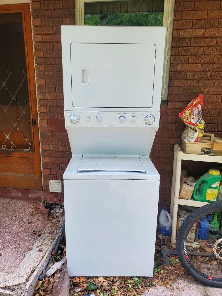 Frigidaire Stackable Washer Dryer Combo - Not working - for parts or repair