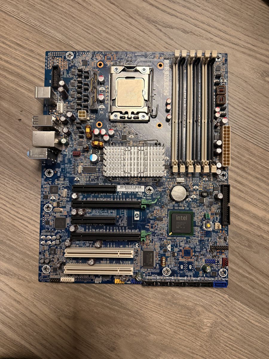 HP Motherboard With Intel Xeon CPU