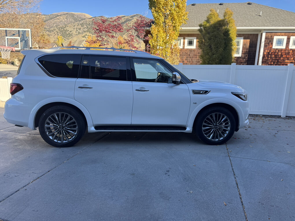 2019 Infiniti QX80 