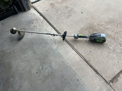 EGO Power+ ST1502SA 15" Cordless String Trimmer w/ 2.5 Ah ARC Lithium Battery & Charger