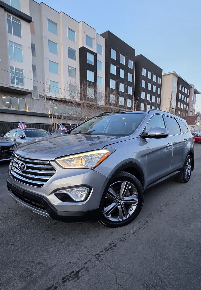 2014 Hyundai Santa Fe GLS