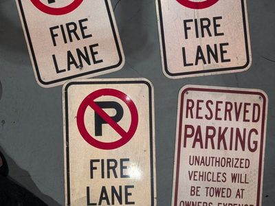 Lot of 4 Metal Parking Signs - 3 'No Parking Fire Lane' & 1 'Reserved Parking'