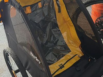 Burley Design Bee Yellow 2-Seat Kids Bike Trailer - Gently Used