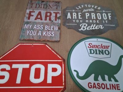 Signs metal Lot: Fishing, Santa Fe, Sinclair, Mobilgas, Jeep, Ford truck
price is for all 9 signs