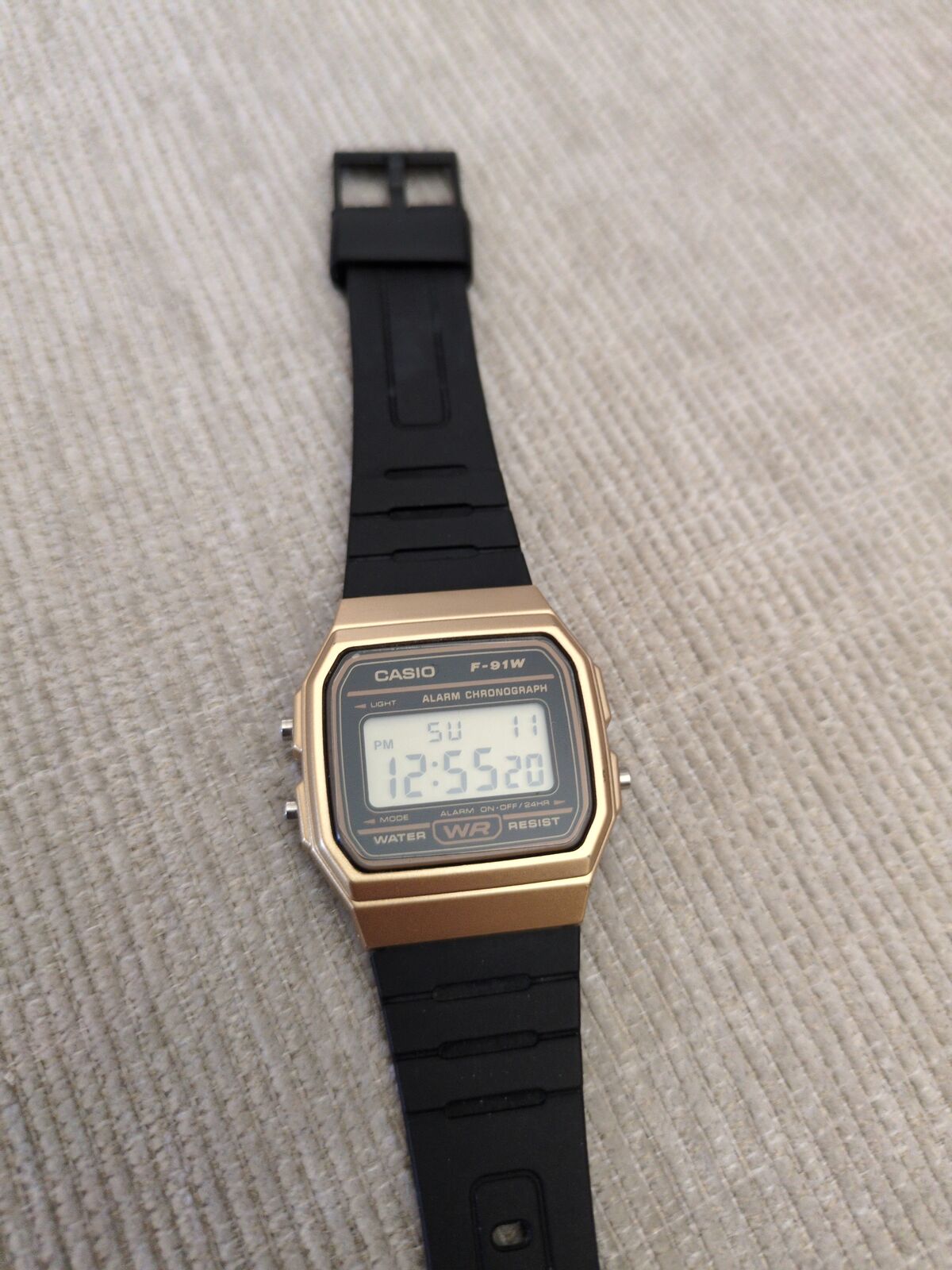 Casio F81W, gold, new watch