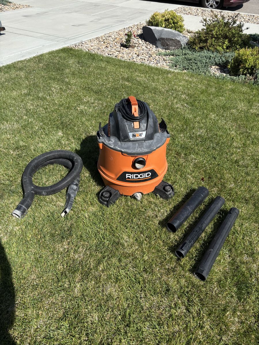 RIDGID NXT Wet/Dry Shop Vacuum - Orange/Black, Hose & Attachments Included