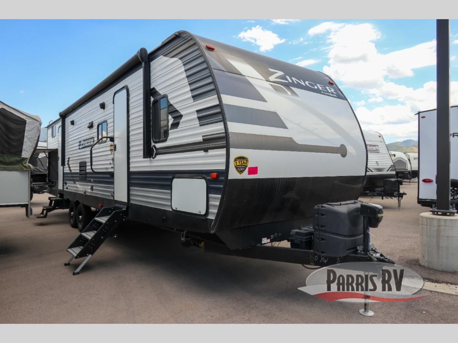 Used 2021 CrossRoads RV Zinger ZR328SB