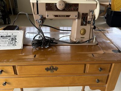 Antique Sewing Machine Model 401
