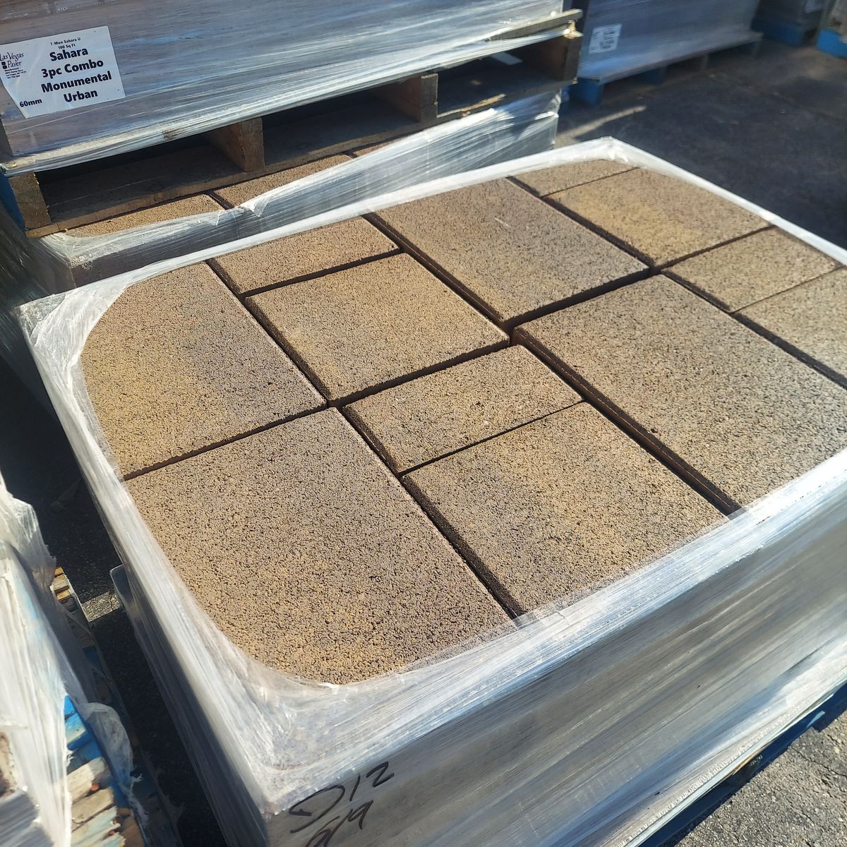 SAHARA MONUMENTAL PAVERS
