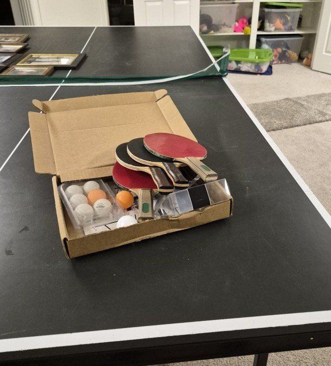 Ping-pong table