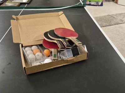 Ping-pong table
