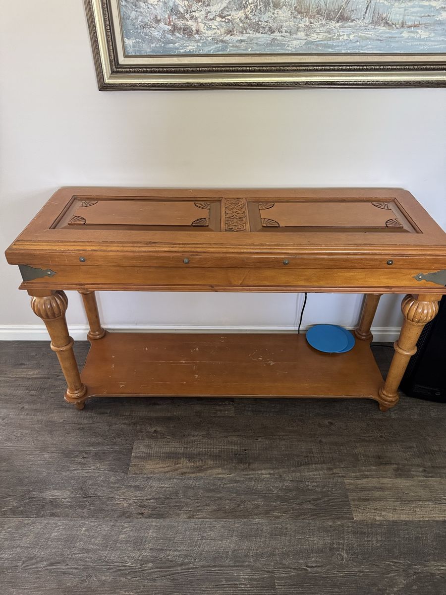 End and coffee table