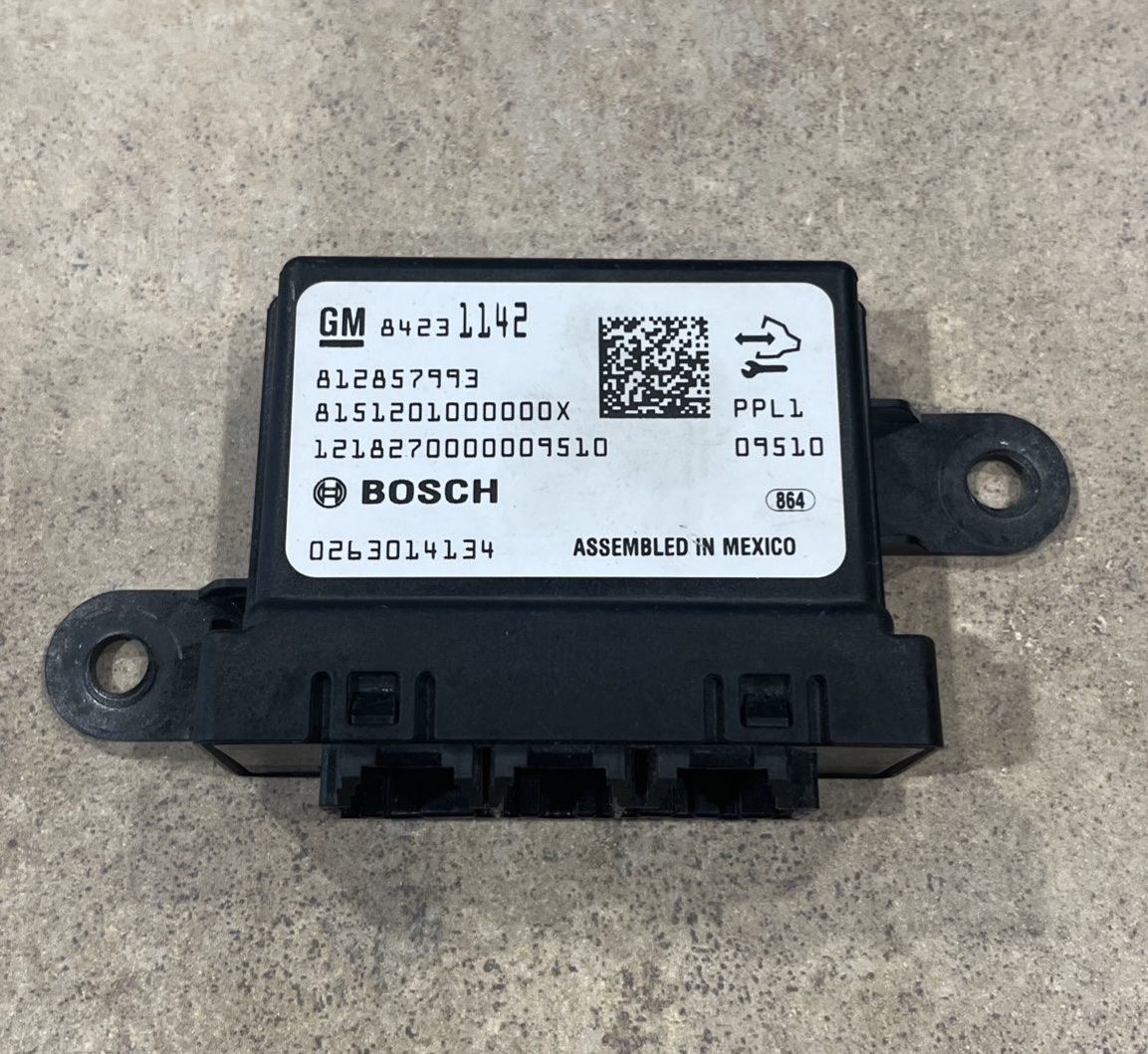 2016-2020 Buick Cadillac Chevy Park Assist Control Module Computer OEM 84231142