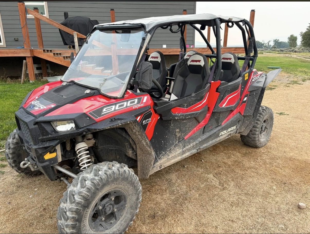 2015 Polaris RZR 900 Side-by-Side UTV