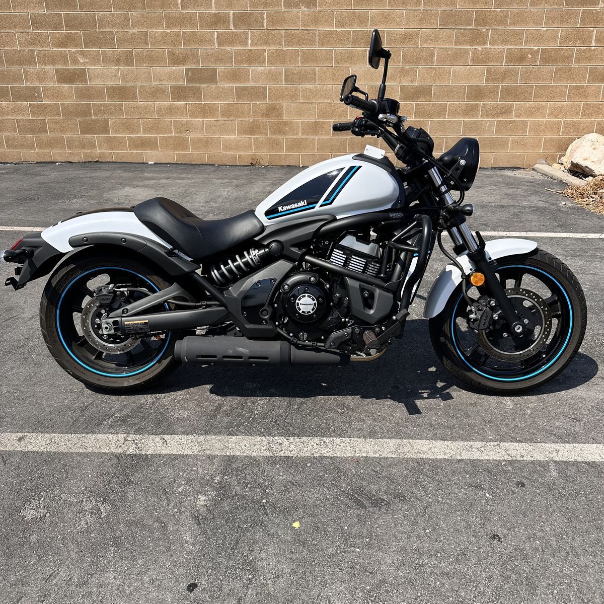 2021 Kawasaki Vulcan S - ONLY 1,500 MILES - Sport Cruiser