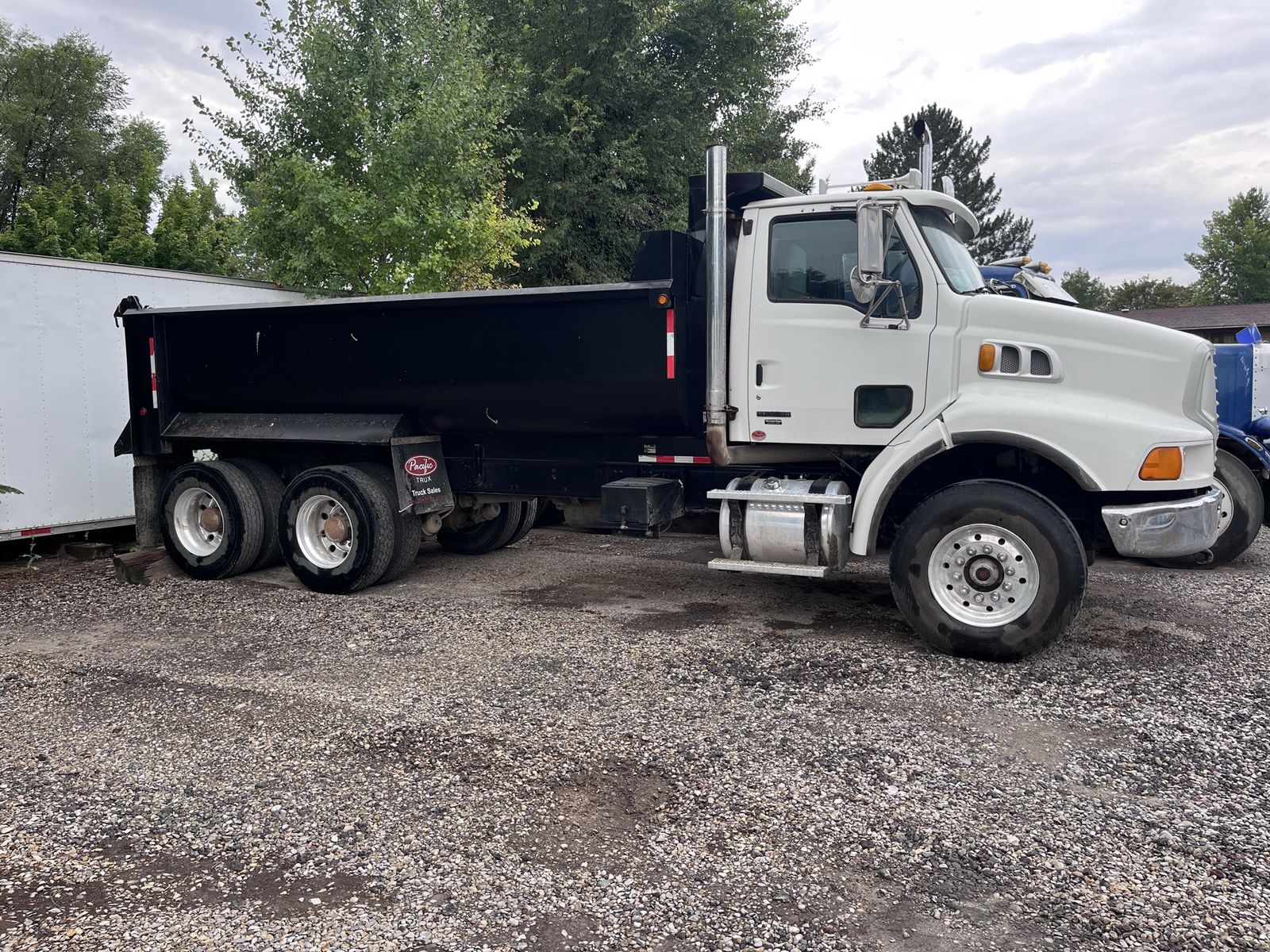 2006 Sterling LT9500 Series