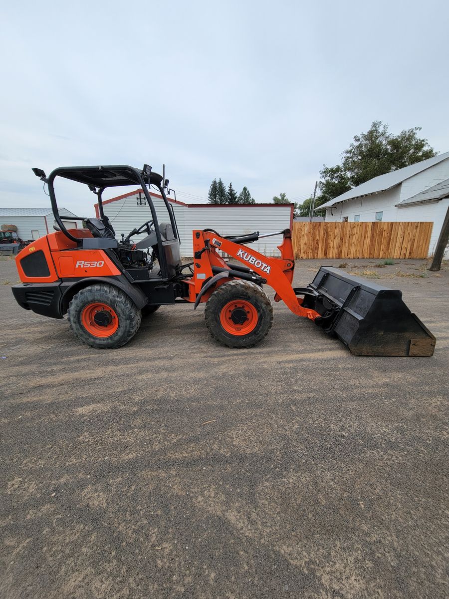Kubota R530