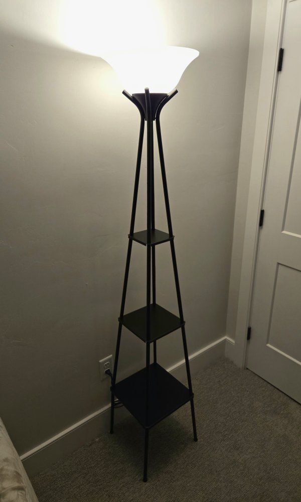Main image 2