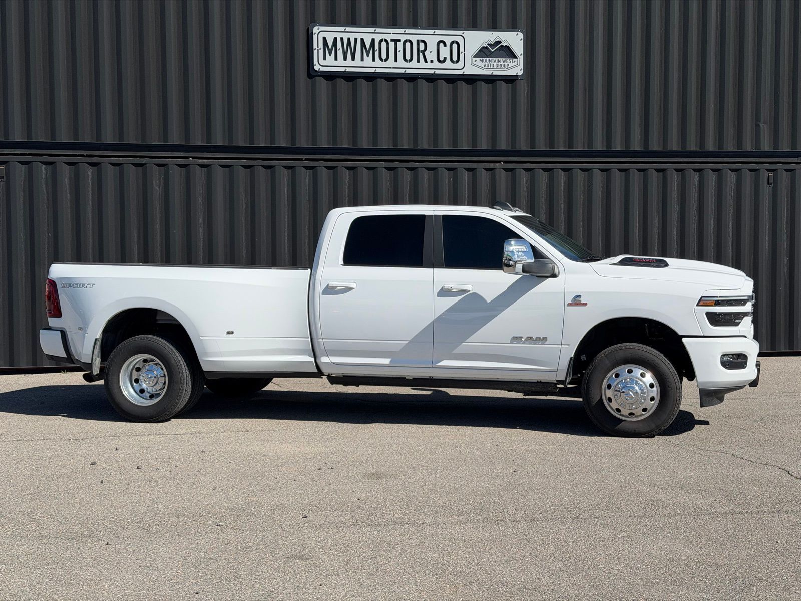 2025 Ram 3500 Laramie