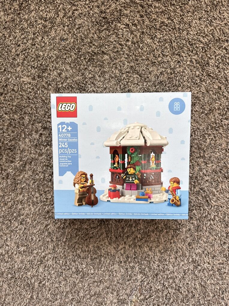 Lego Winter Gazebo