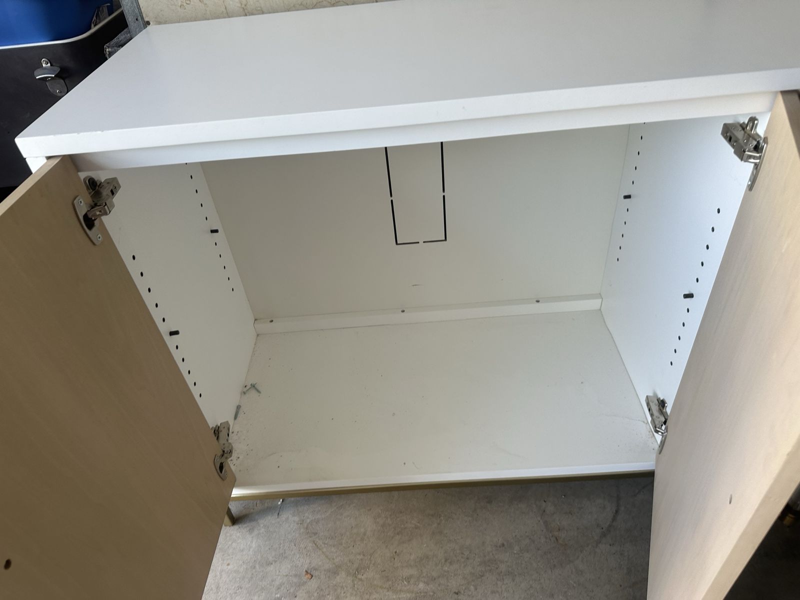 Main image 4