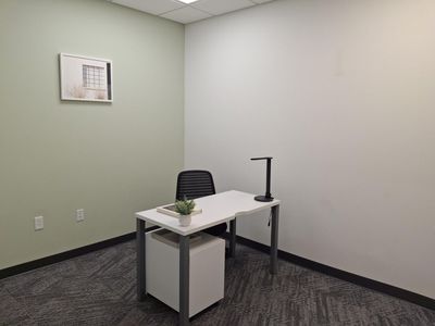 Work Smart, Book Fast | Day Offices by the Hour with Lounge Access!