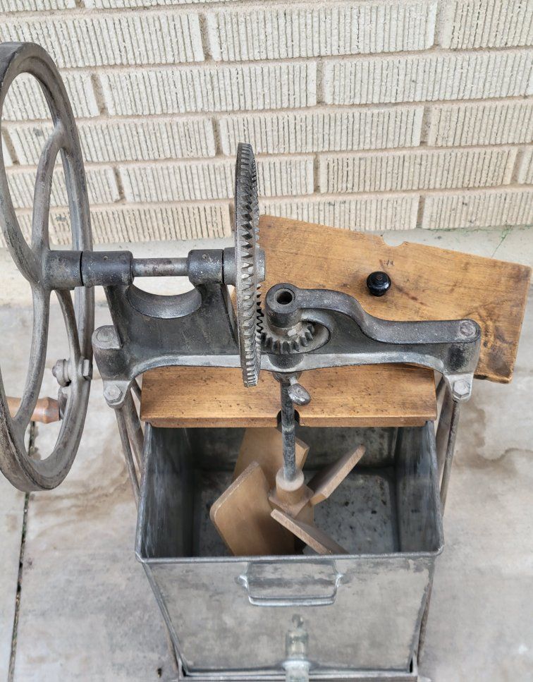 Main image 2