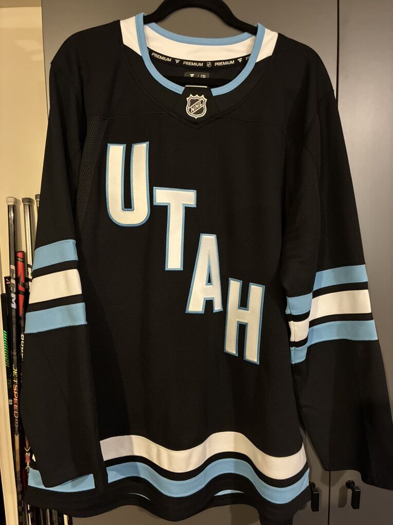 Utah Mammoth Fanatics Home Premium Jersey - Black - Adult - Size 52 - NEW