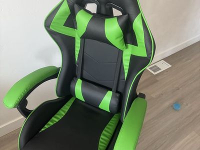 Gaming Chair Office Chair, Reclining High Back PU Leather Desk Chair with Headrest