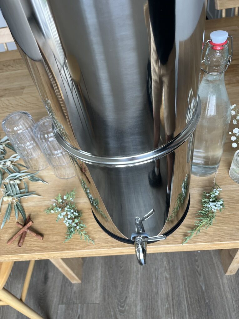 Brand new - Stainless steel water filter