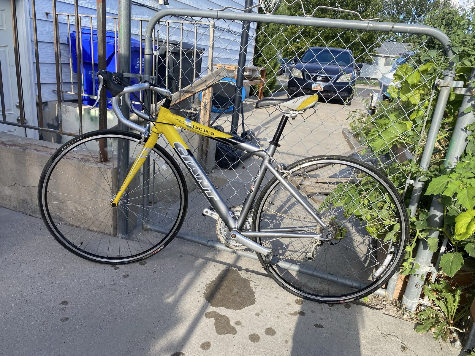 Giant OCR3 road bike