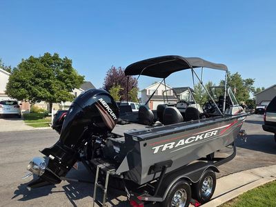 2017 Tracker Targa V-18 WT – Loaded – Excellent Condition – Always Stored Indoors