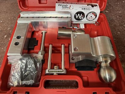 WeighSafe Ball Mount Trailer Hitch Kit (Absolutely New Condition - Never Used)